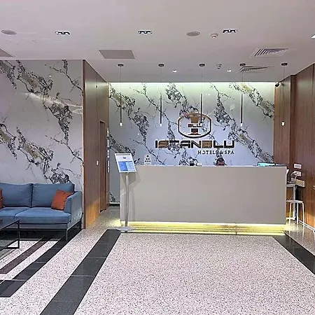 Istanblu & 4* ガジエミル（イズミル）