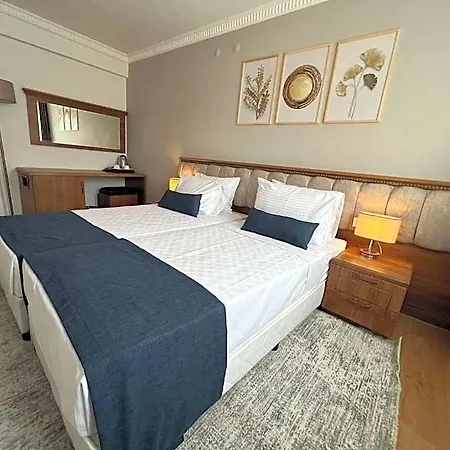 Istanblu & Otel